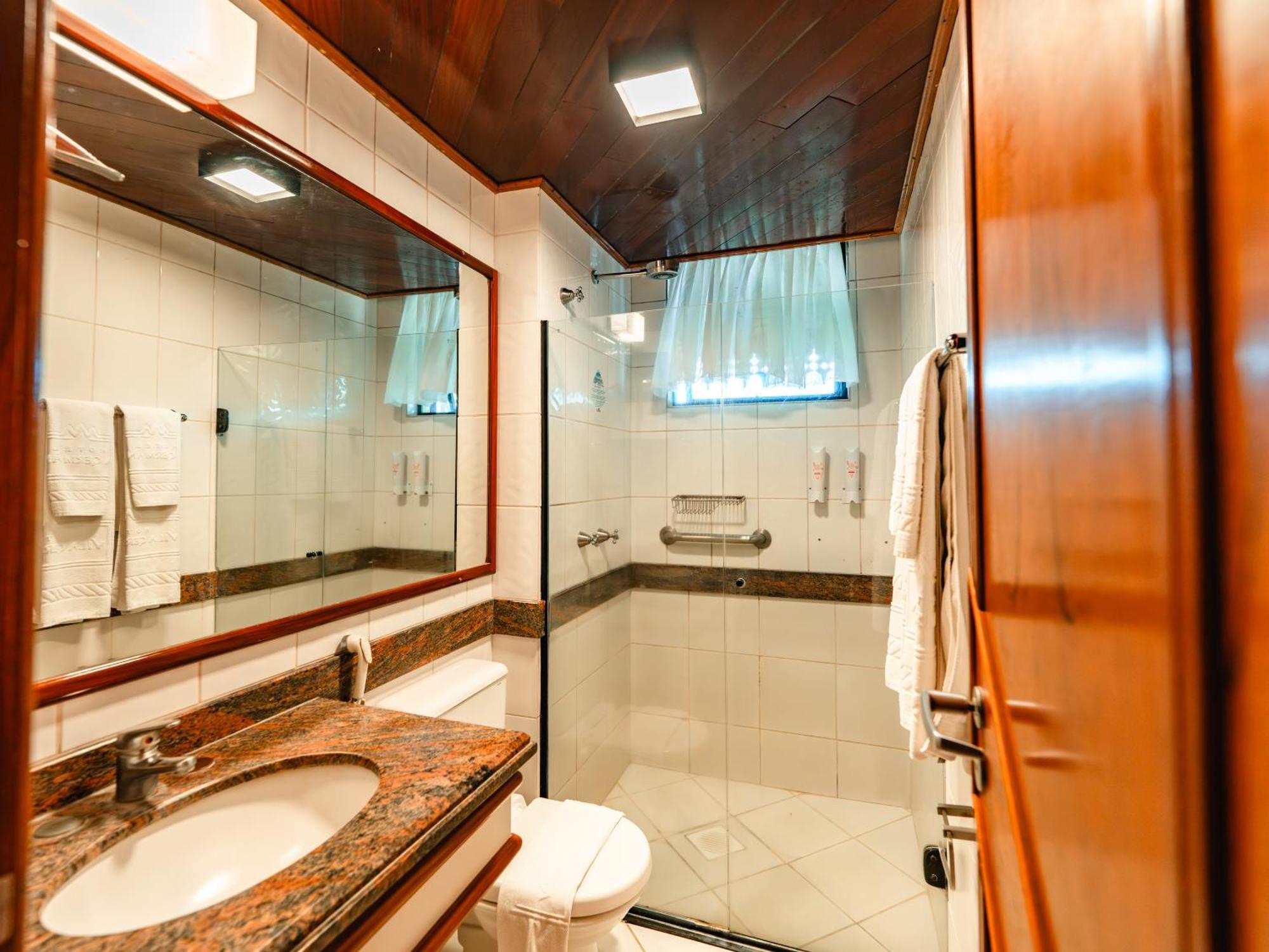 Quarto Triplo Luxo